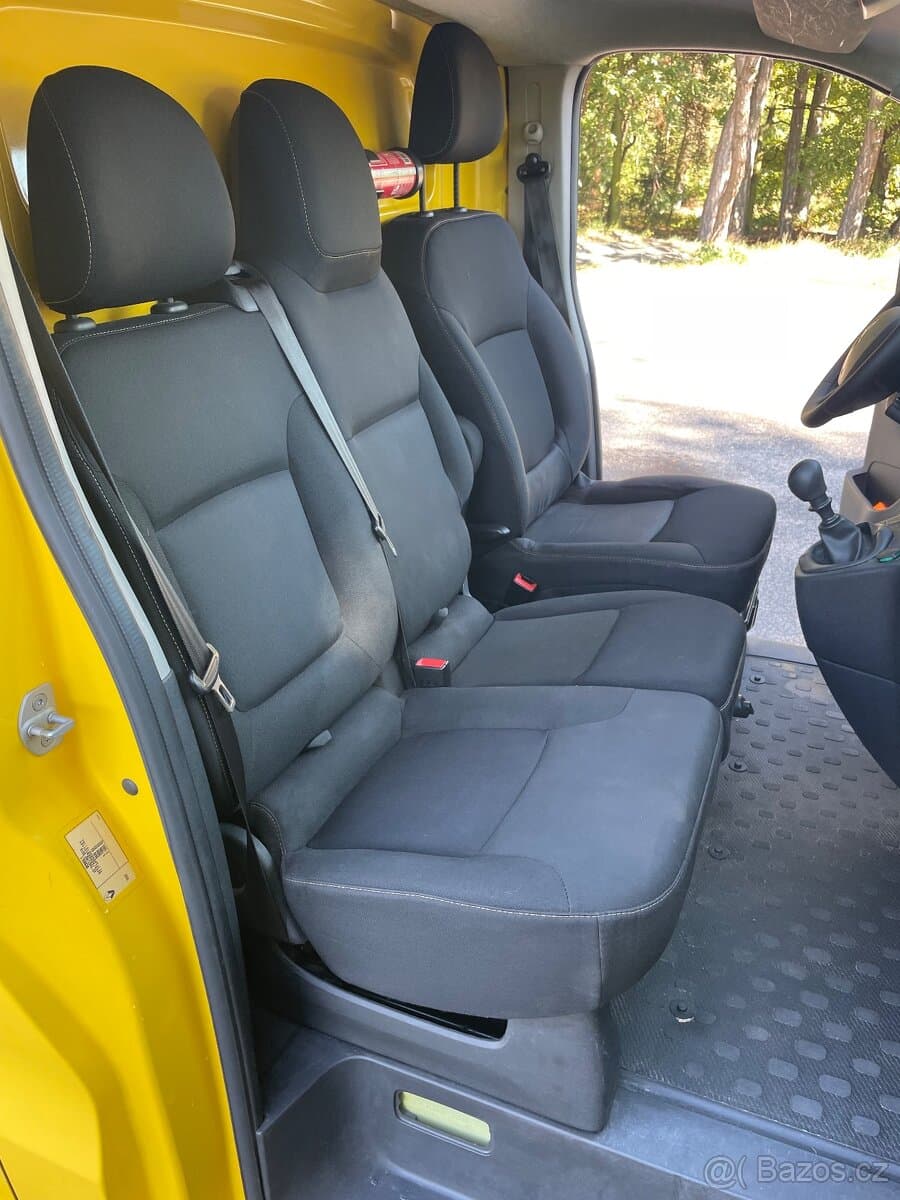 2017 Renault TRAFIC - 16