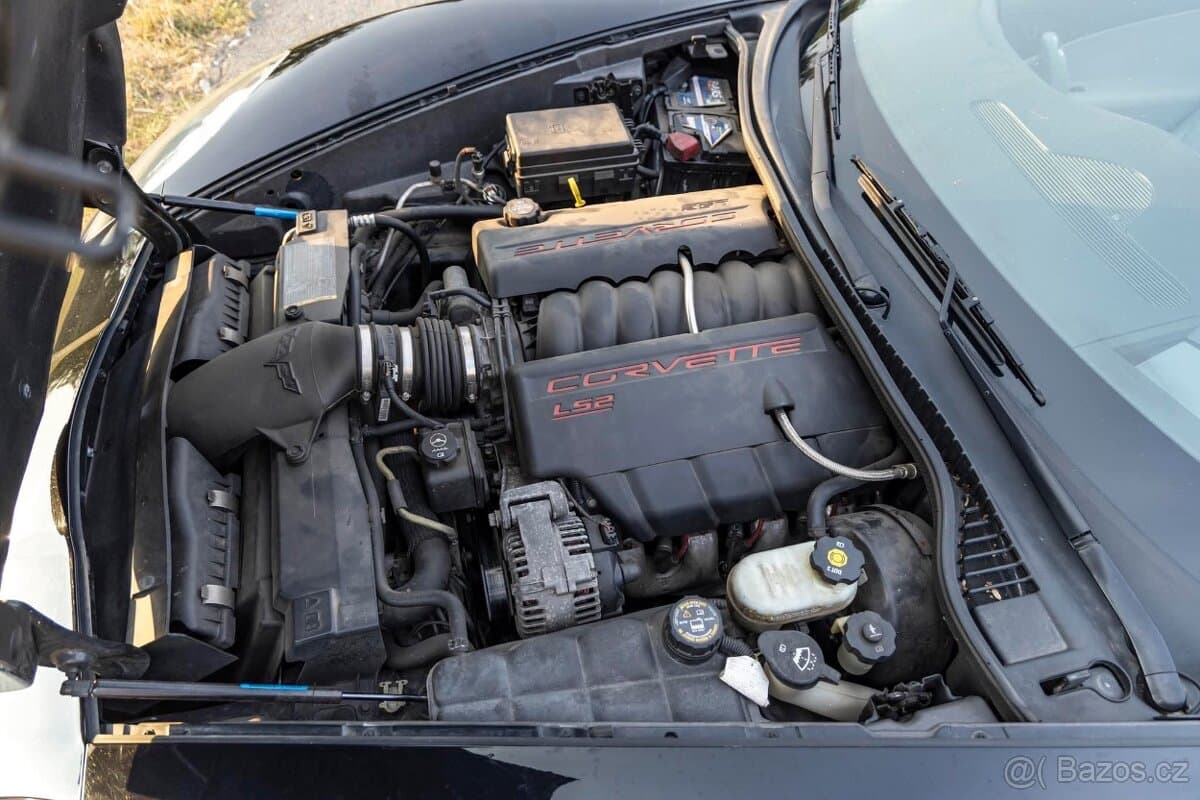 2005 Chevrolet CORVETTE - 16