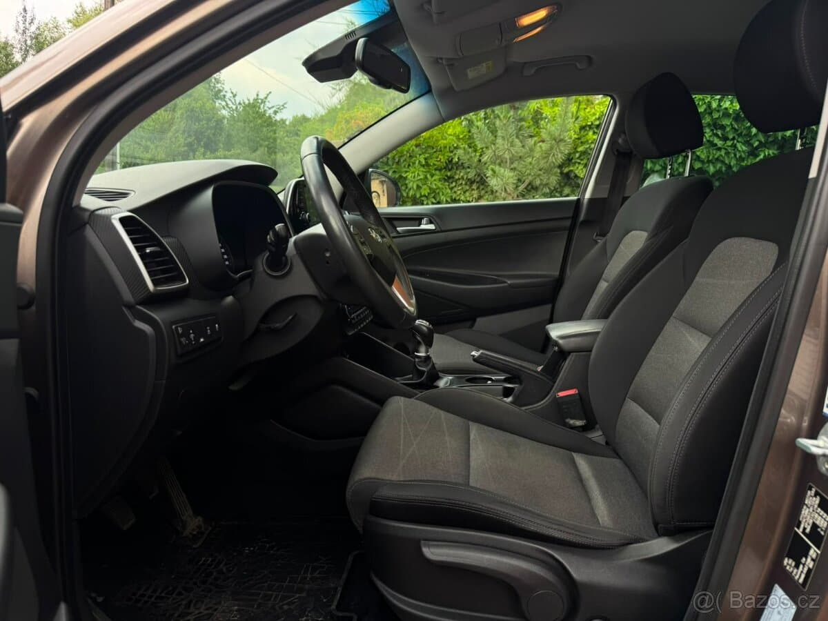 2021 Hyundai TUCSON - 16