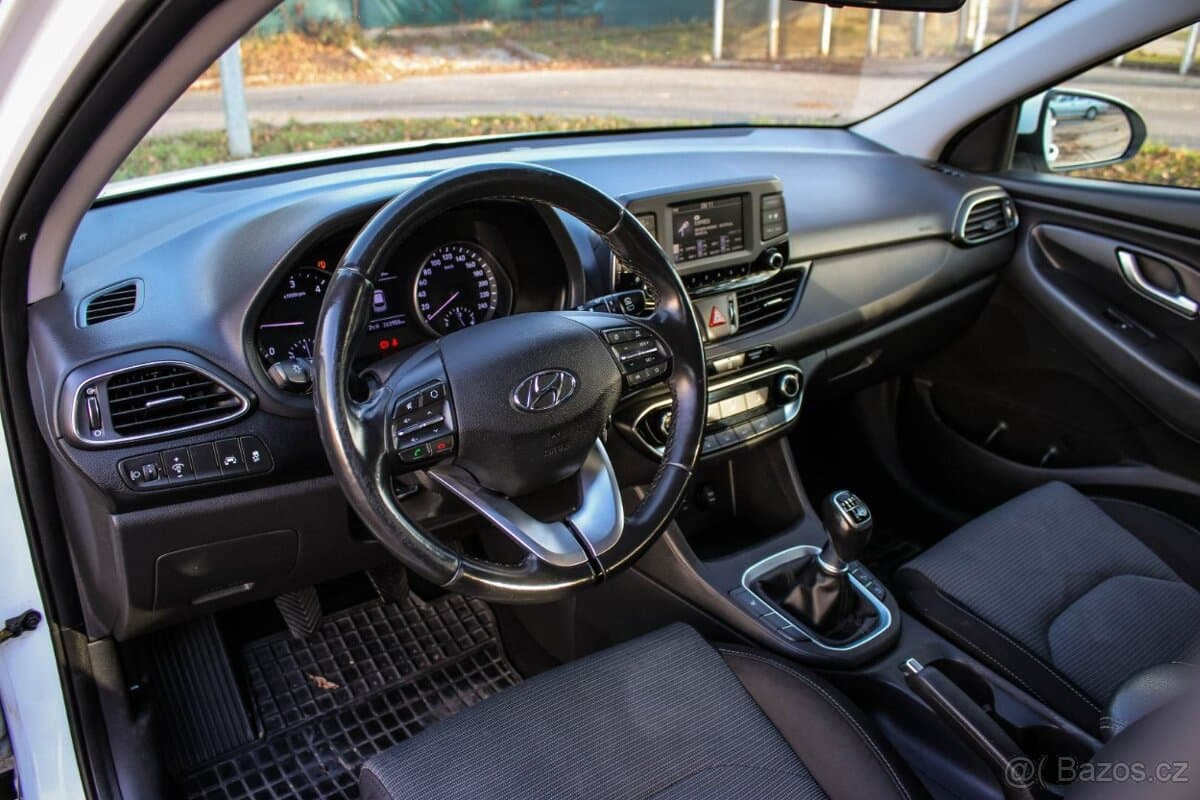 2018 Hyundai i30 - 16