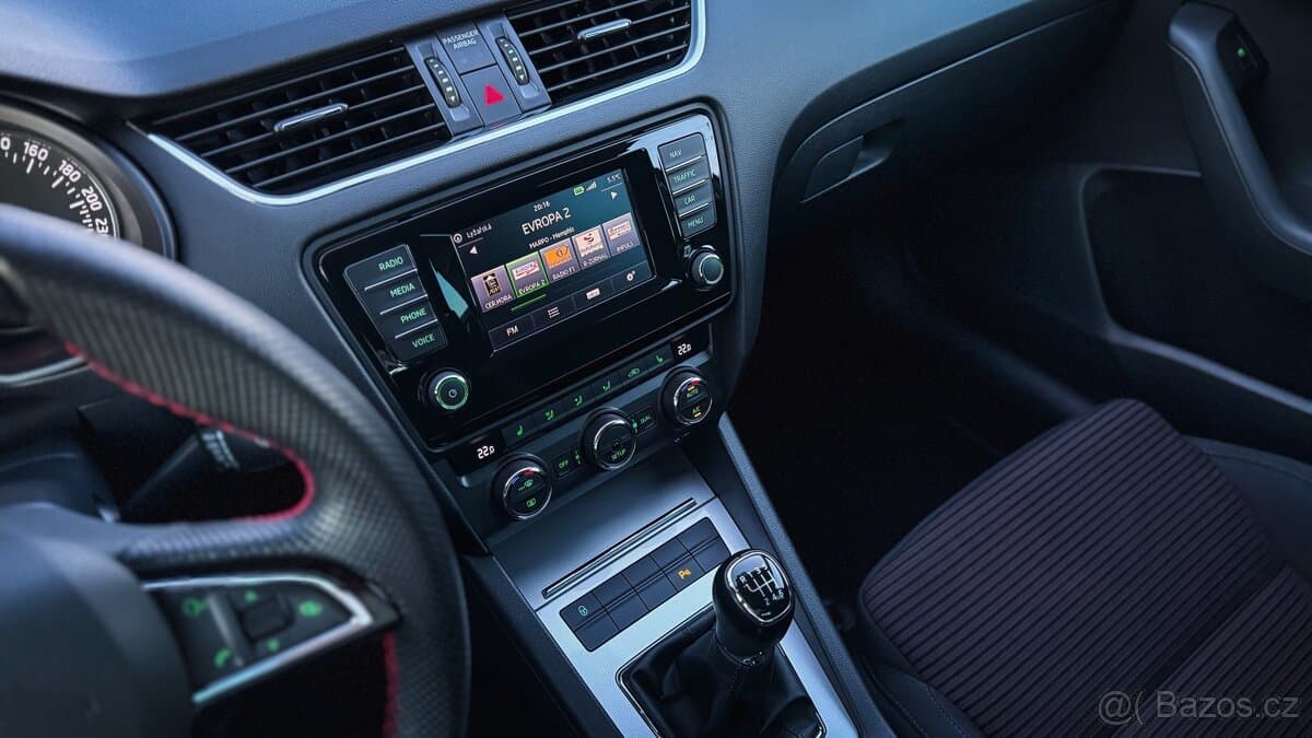 2015 Škoda OCTAVIA - 16