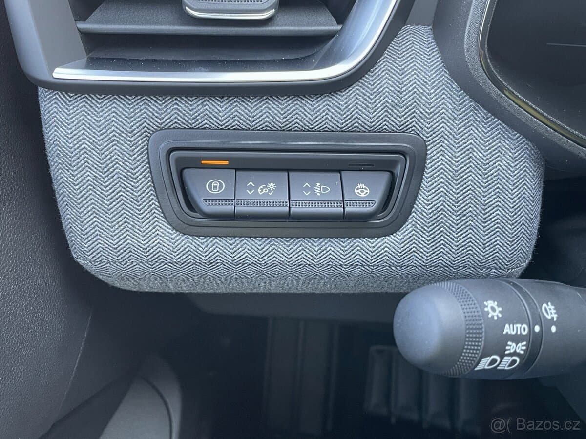 2025 Renault CLIO - 16