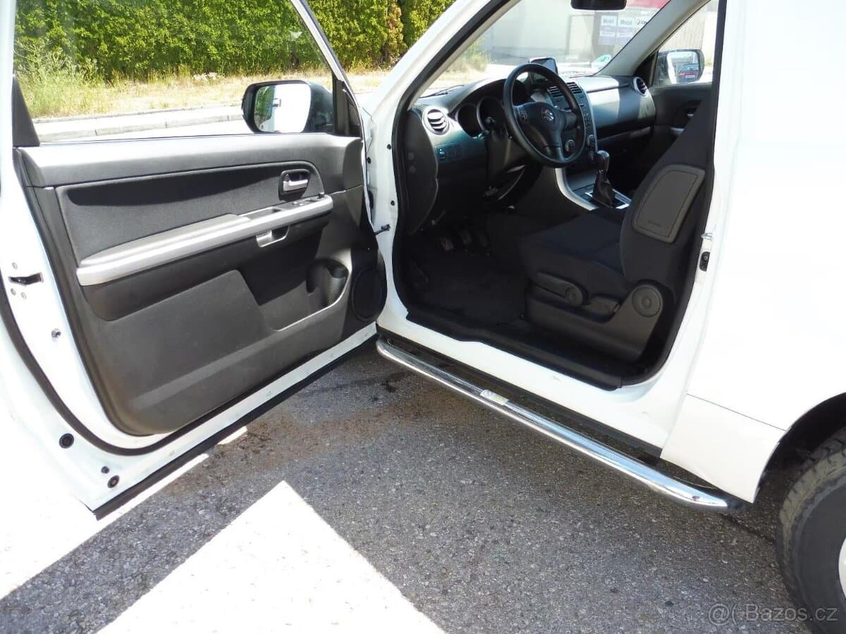 2014 Suzuki GRAND - 16