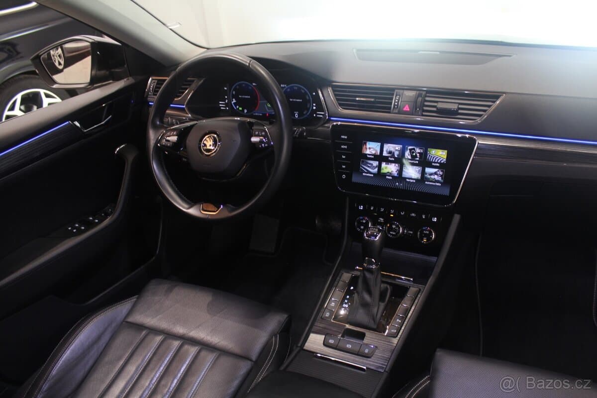 2021 Škoda SUPERB - 16
