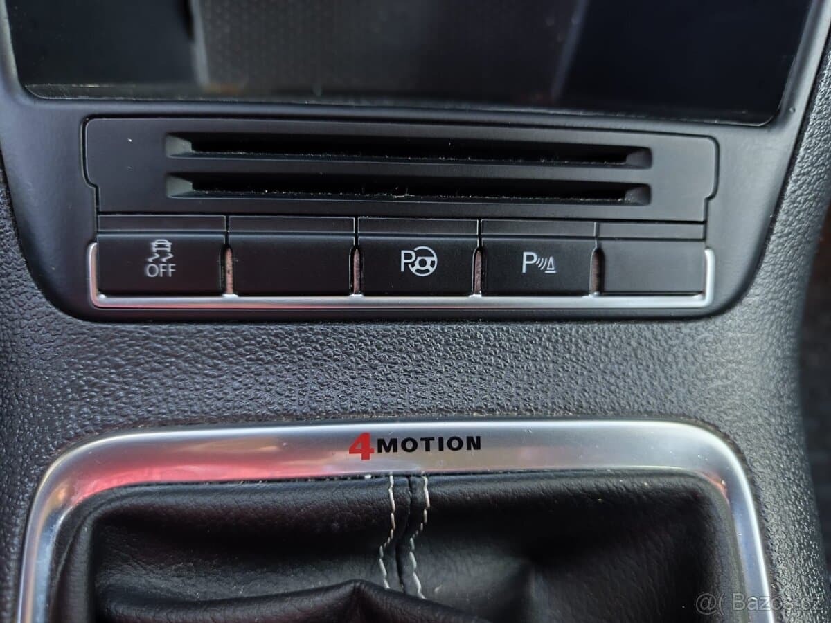 2014 Volkswagen TIGUAN - 16