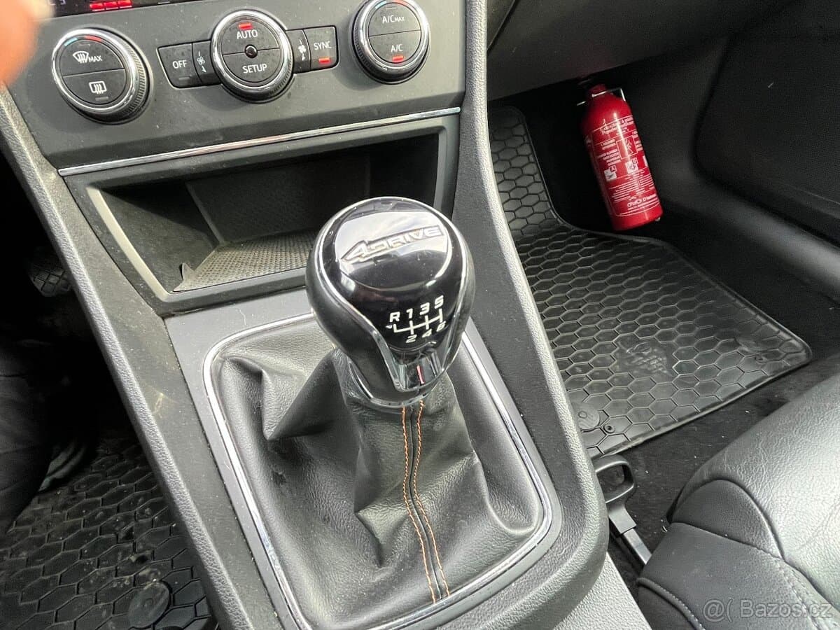 2015 Seat LEON - 16
