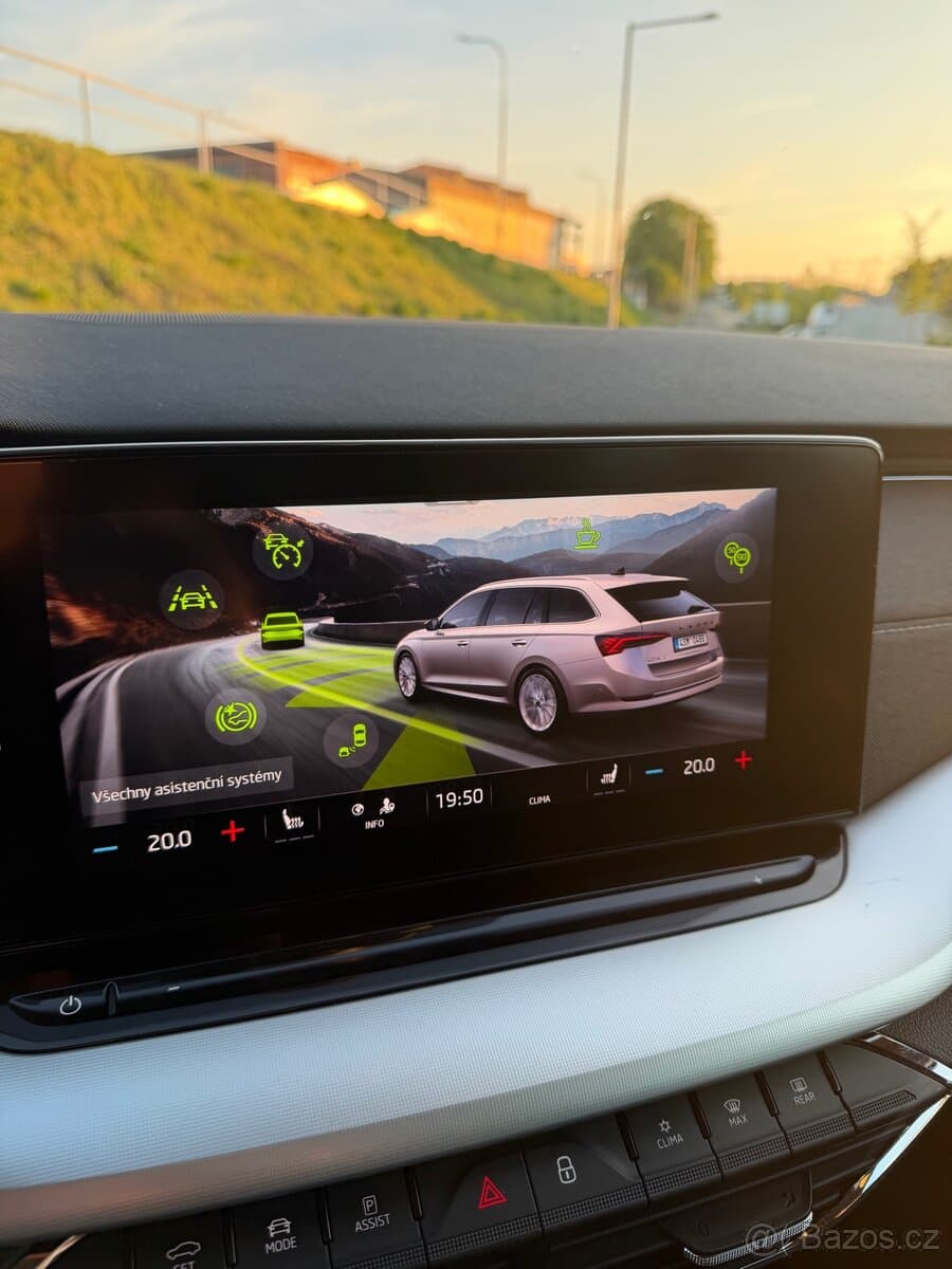 2020 Škoda OCTAVIA - 16