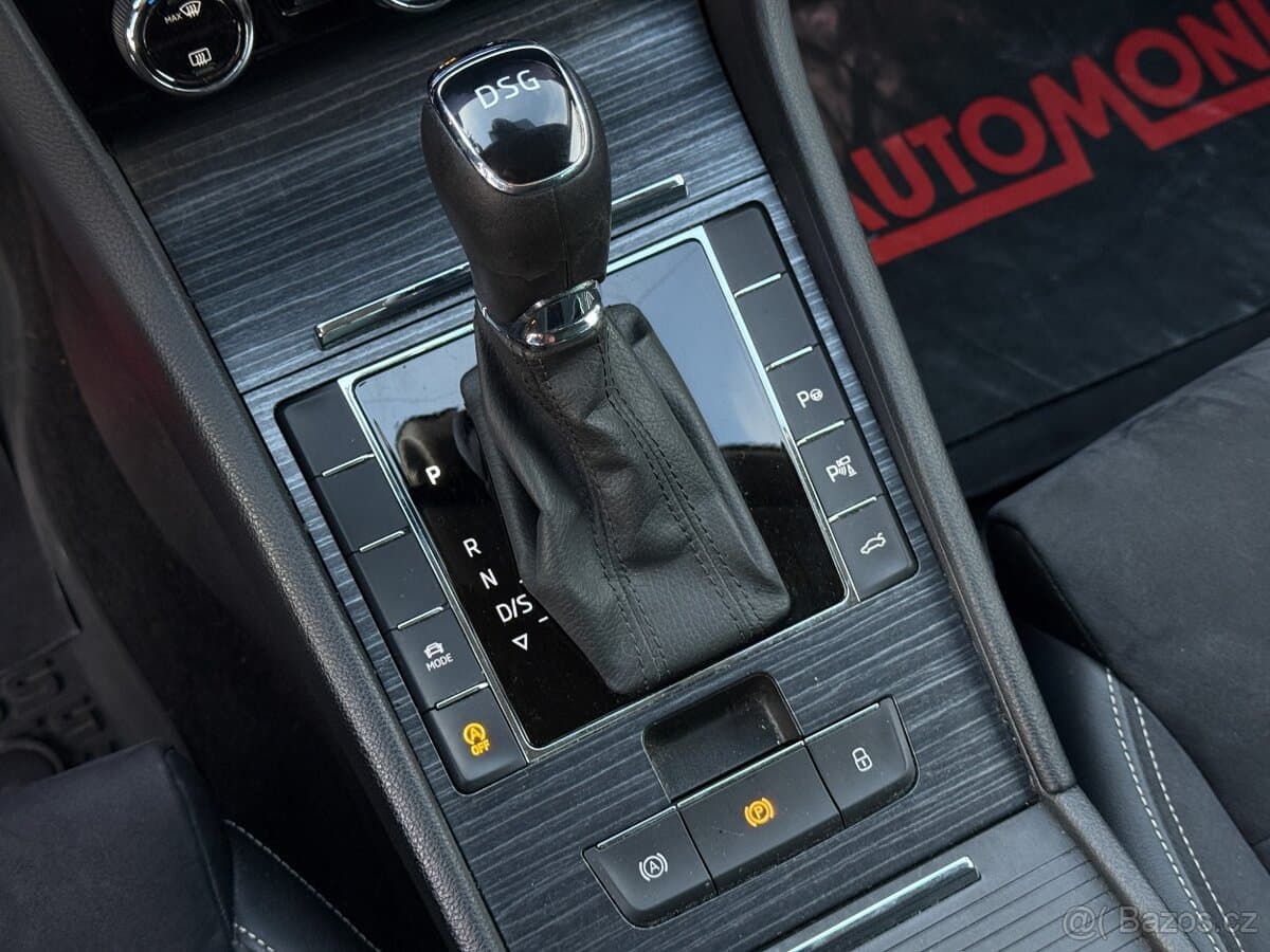 2021 Škoda SUPERB - 16