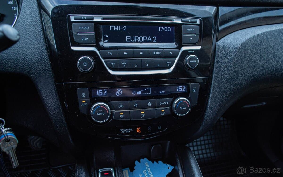 2014 Nissan QASHQAI - 16