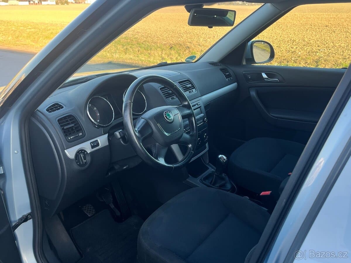 2010 Škoda YETI - 16