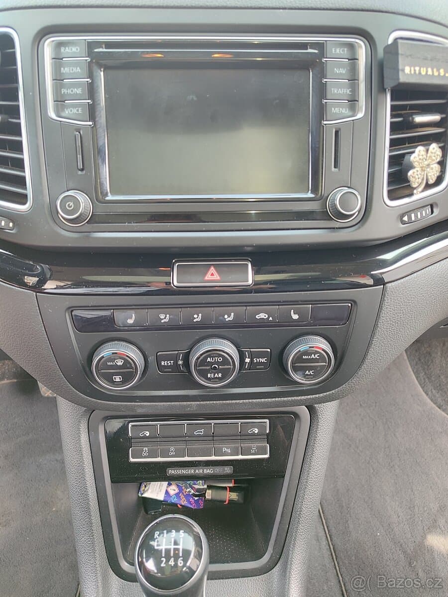 2016 Volkswagen SHARAN - 16
