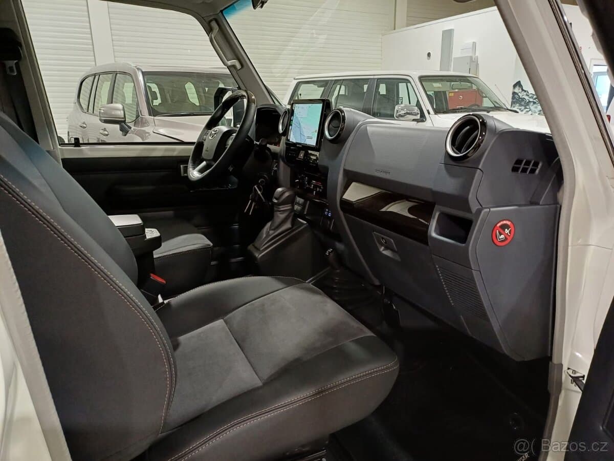 2024 Toyota LAND CRUISER - 16