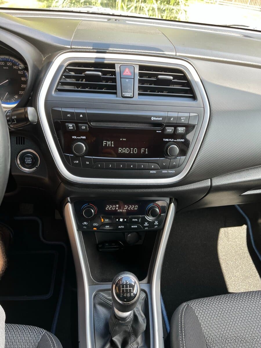 2014 Suzuki S-CROSS - 16