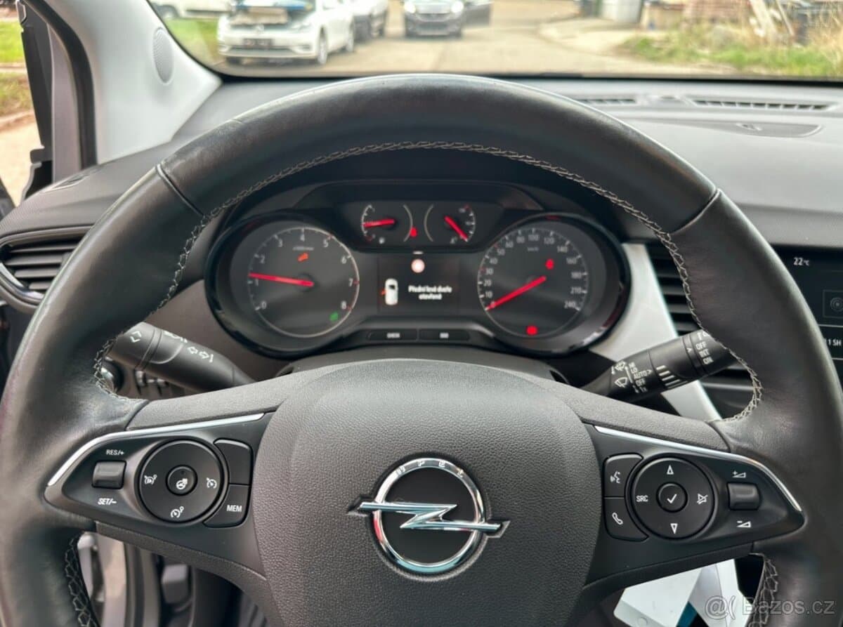 2021 Opel CROSSLAND - 16