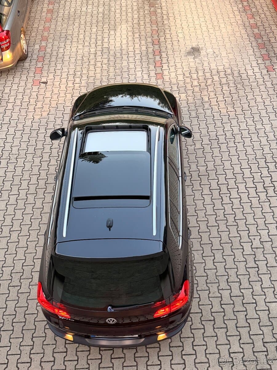 2015 Volkswagen TIGUAN - 16