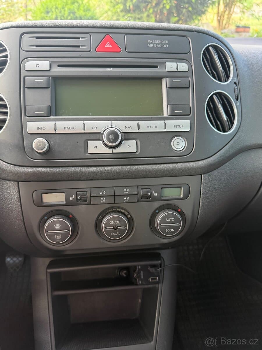 2006 Volkswagen GOLF - 16