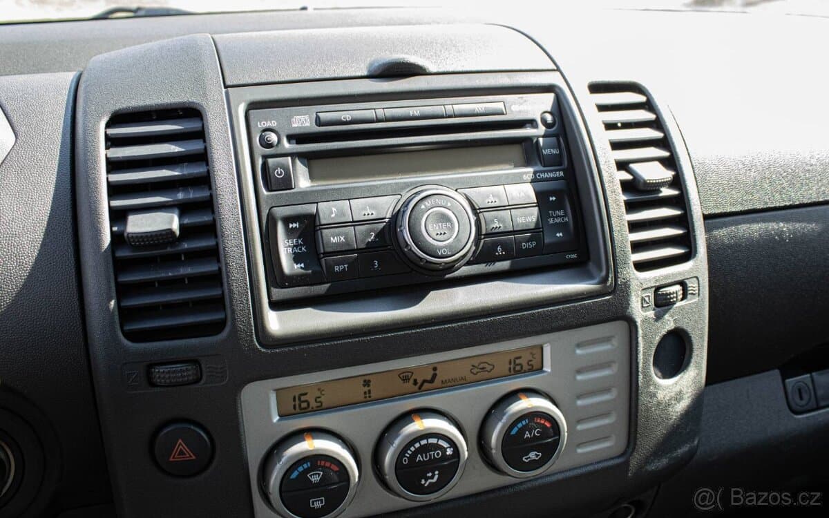 2007 Nissan NAVARA - 16