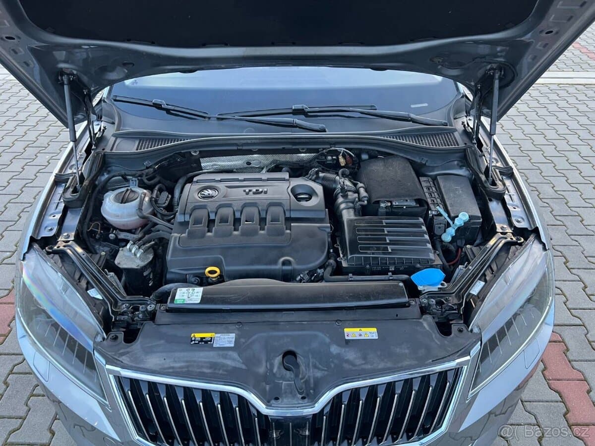 2015 Škoda SUPERB - 16
