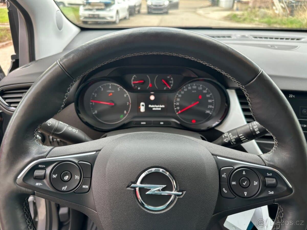 2021 Opel CROSSLAND - 16