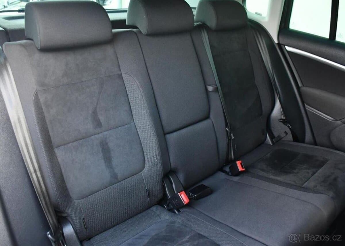 2012 Volkswagen TIGUAN - 16