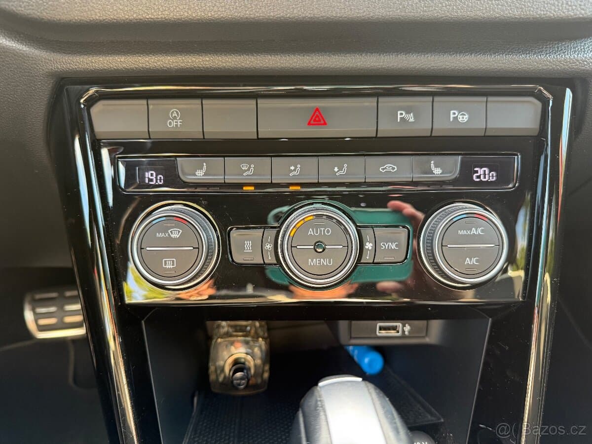 2019 Volkswagen T-ROC - 16