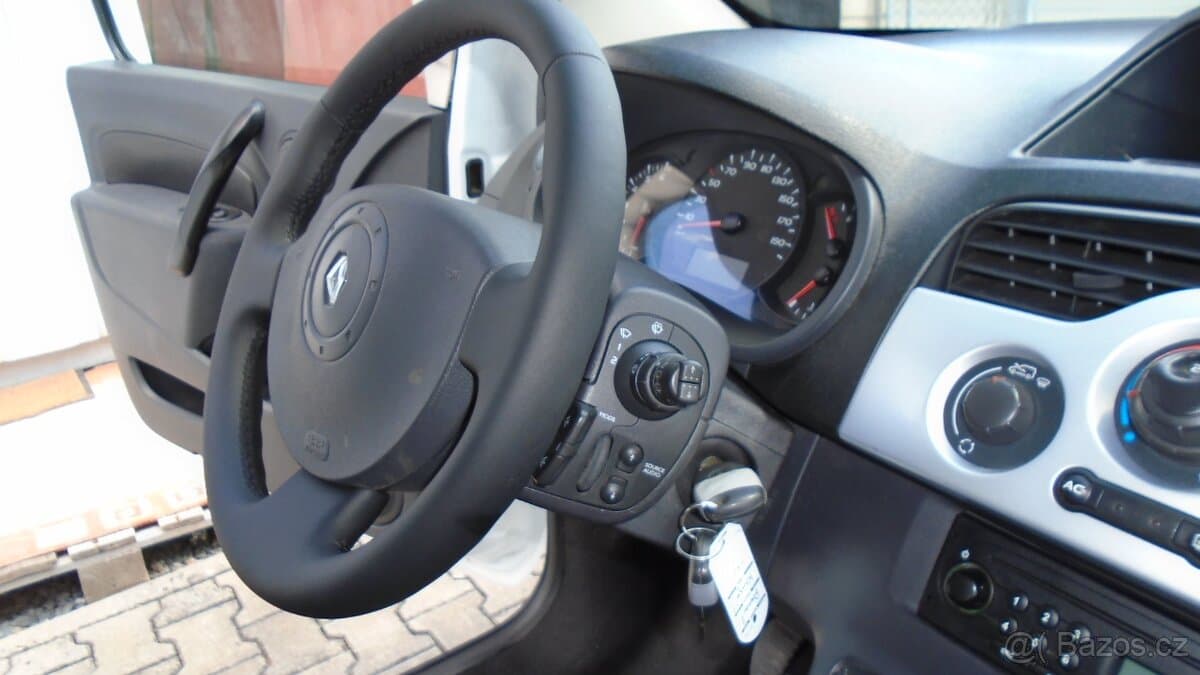 2012 Renault KANGOO - 16