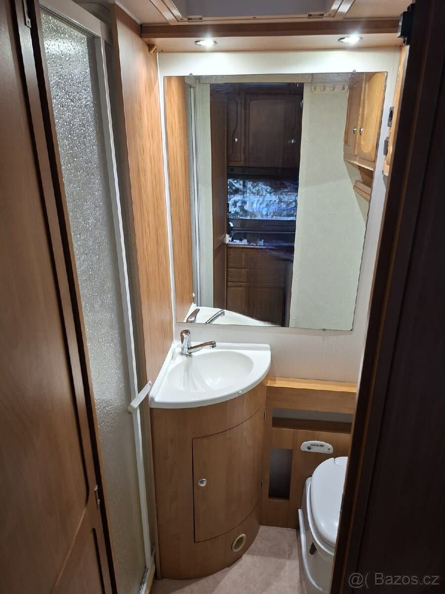 Mercedes-Benz SPRINTER - 16