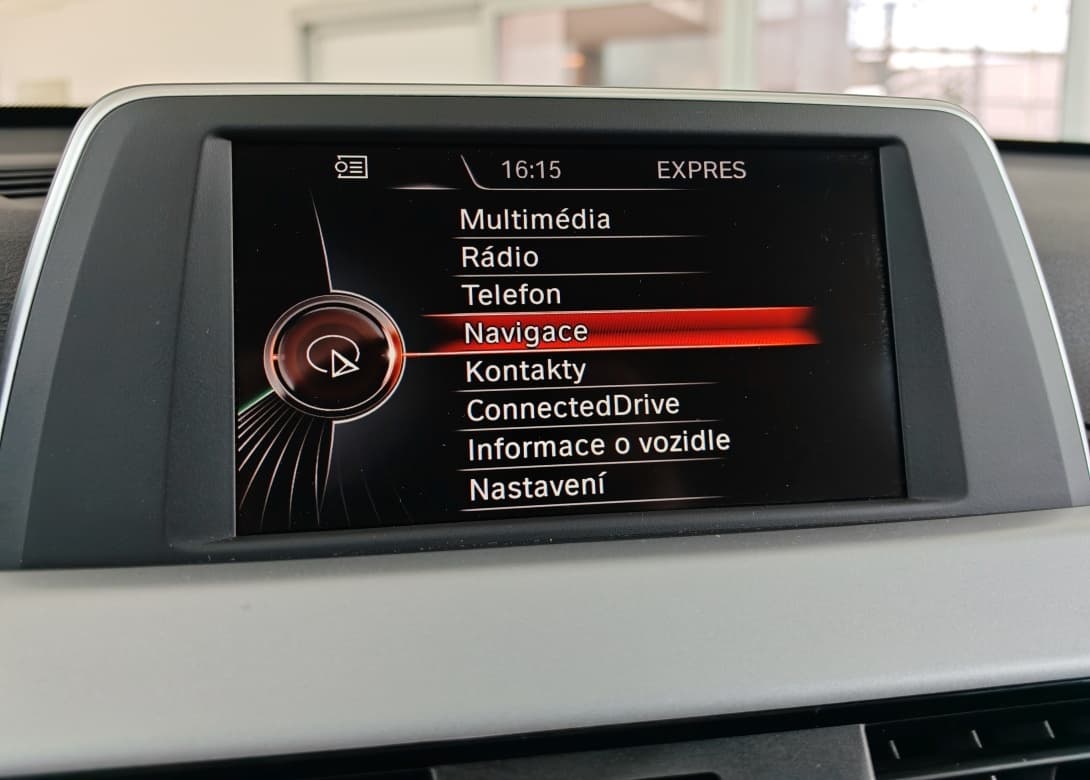 2016 BMW X1 - 16