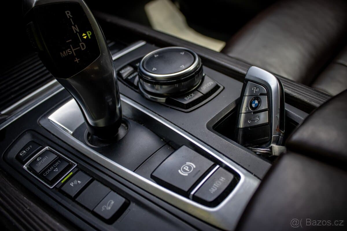 2016 BMW X5 - 16