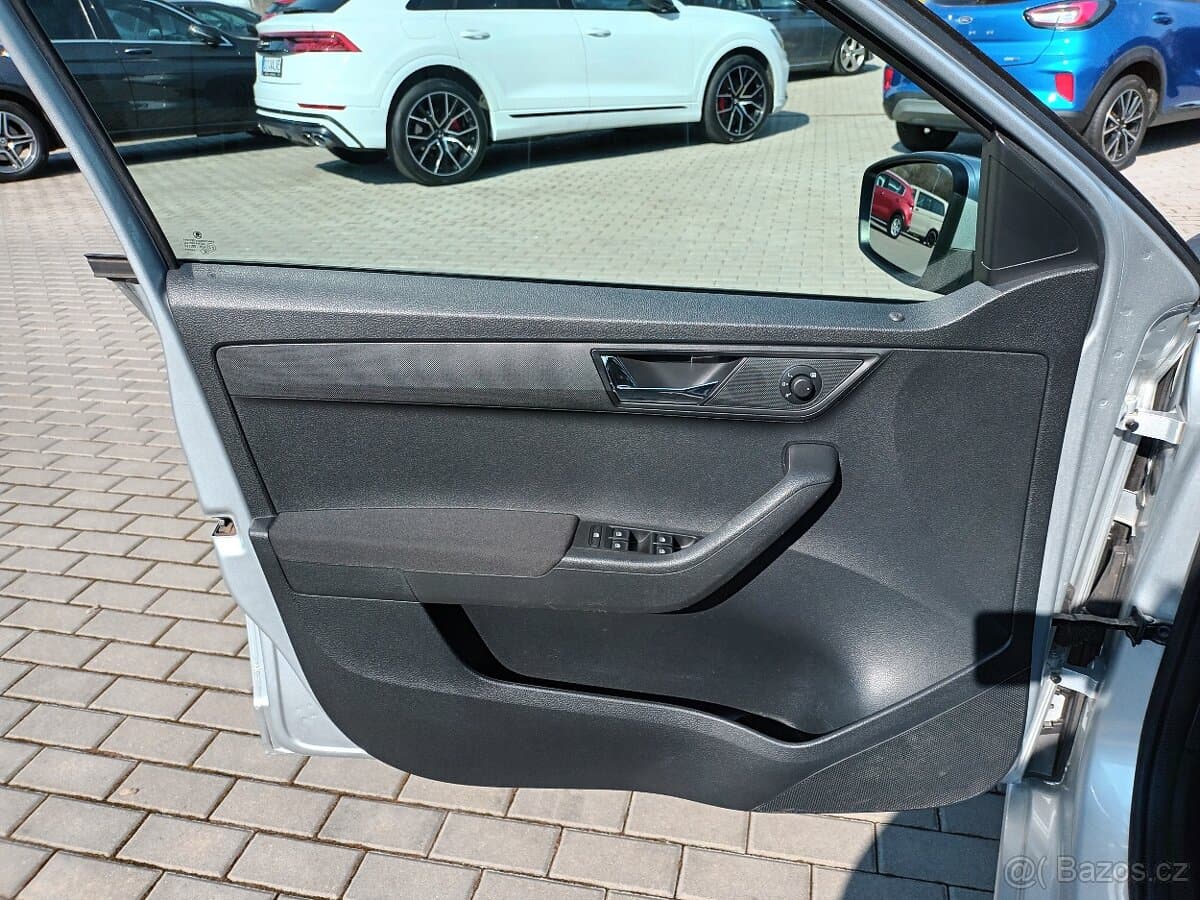 2017 Škoda FABIA - 16