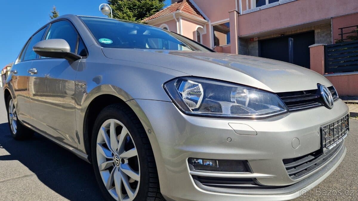 2015 Volkswagen GOLF - 16