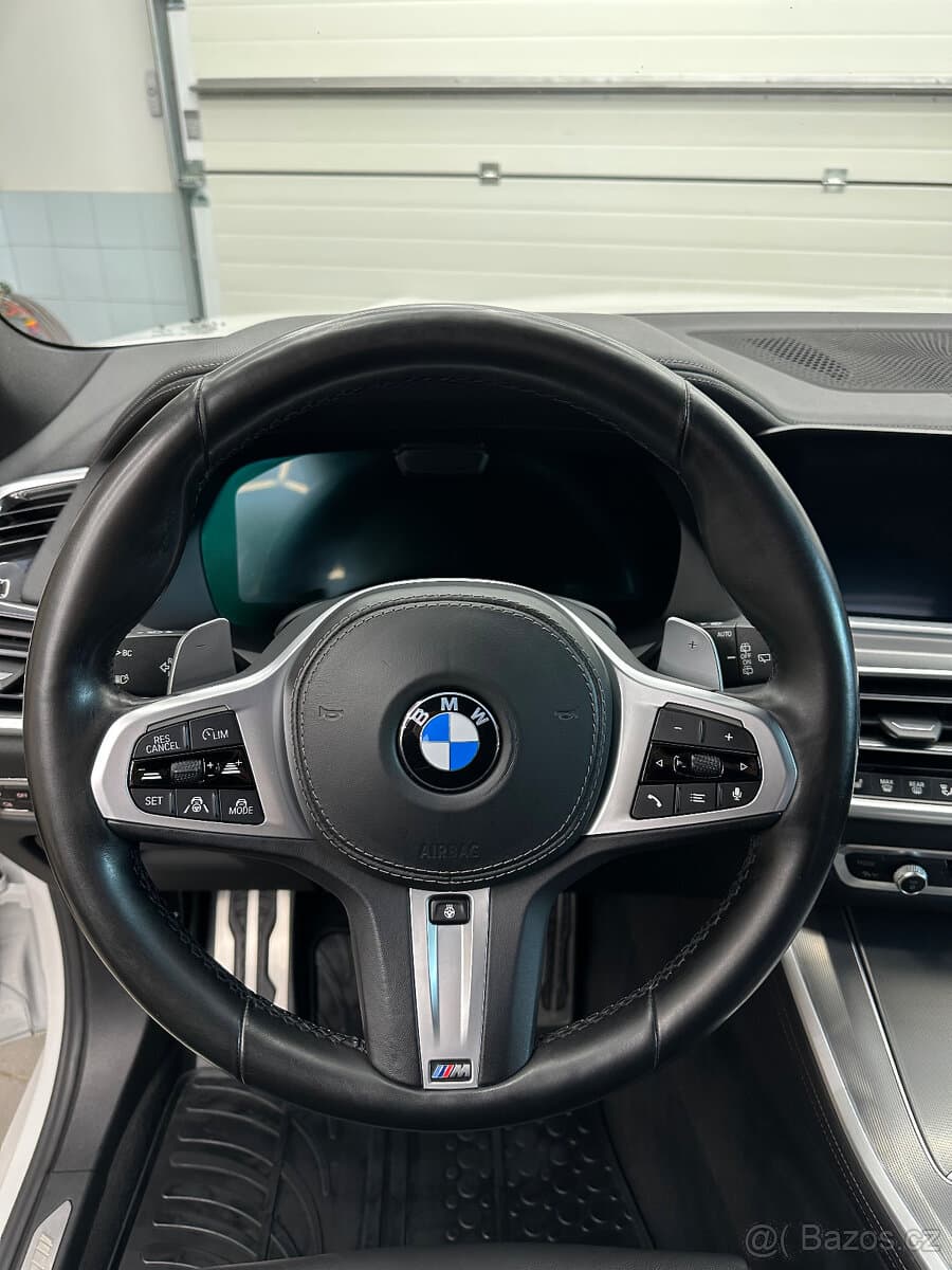 2021 BMW X5 - 16