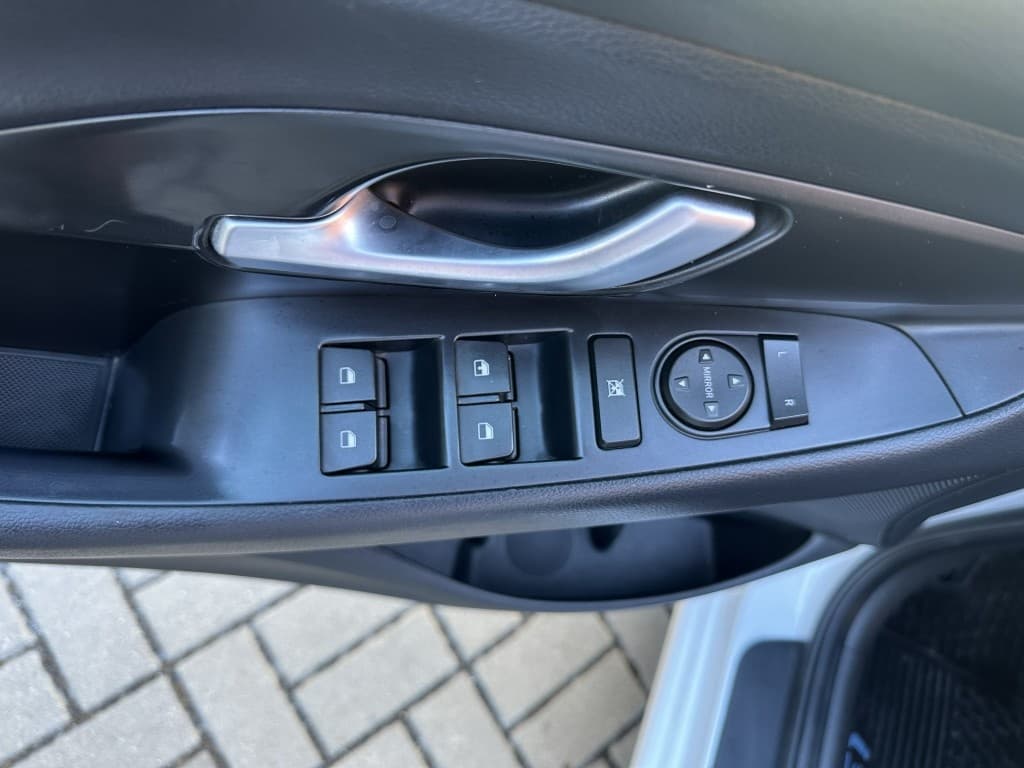 2019 Hyundai i30 - 16
