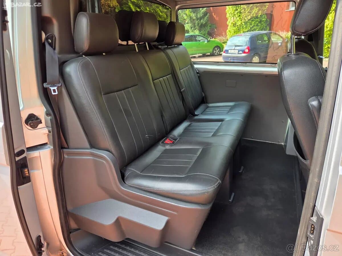2011 Volkswagen TRANSPORTER - 16