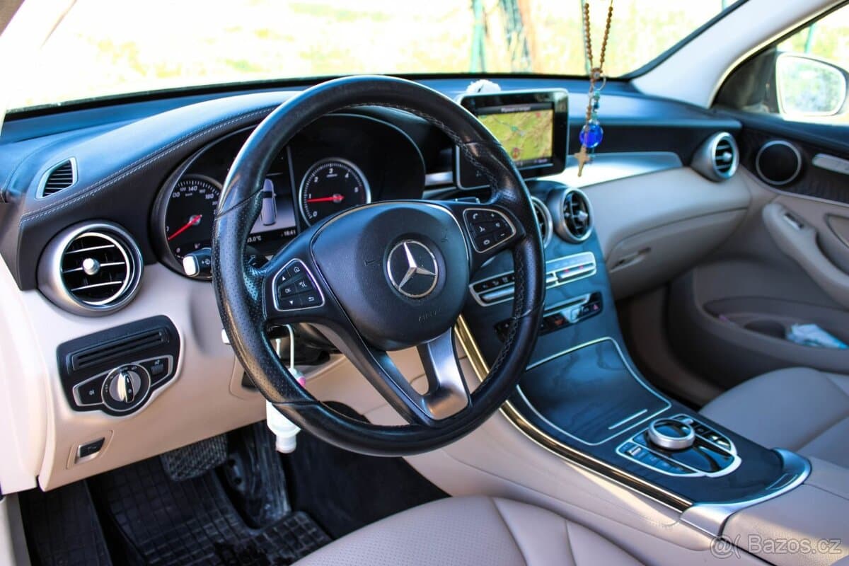 2018 Mercedes-Benz GL - 16