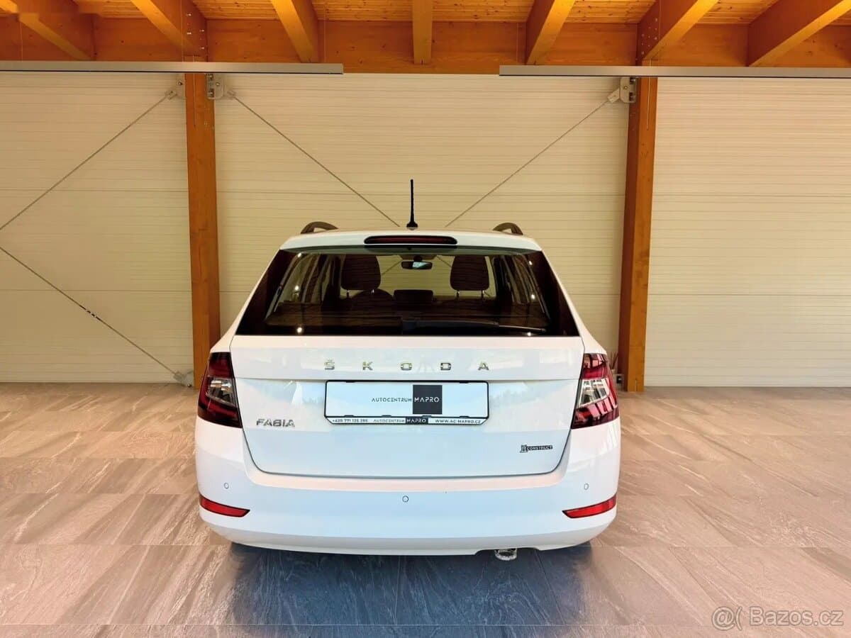 2020 Škoda FABIA - 16