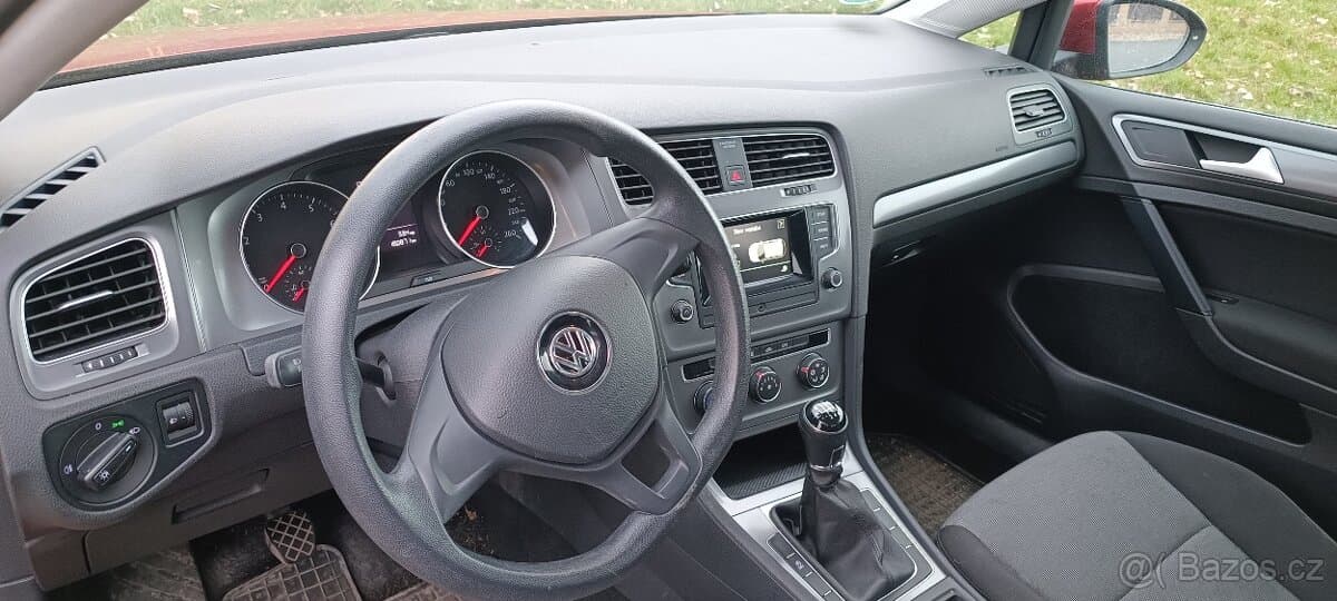 2014 Volkswagen GOLF - 16