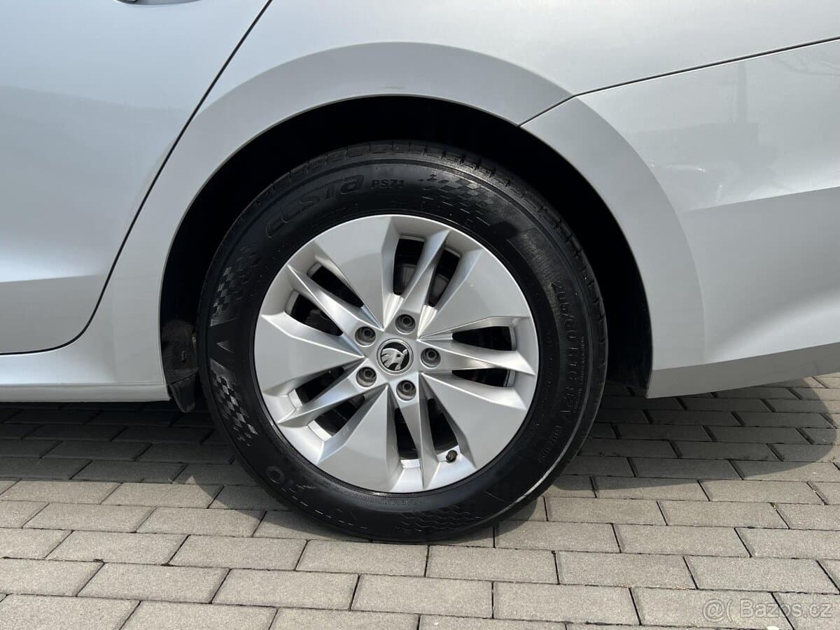 2022 Škoda OCTAVIA - 16