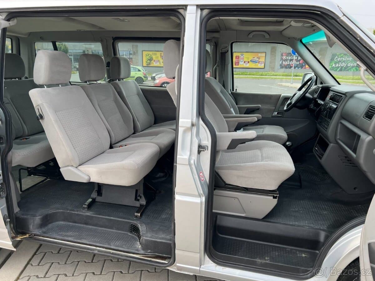 2003 Volkswagen CARAVELLE - 16