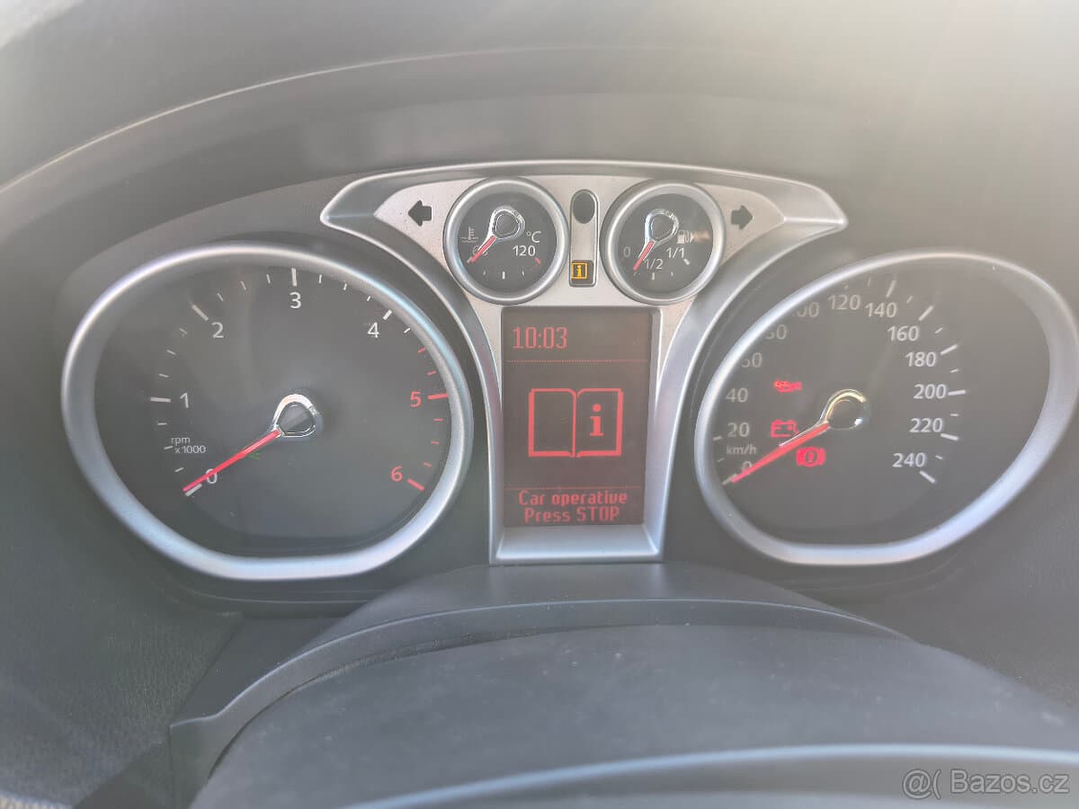 2009 Ford KUGA - 16