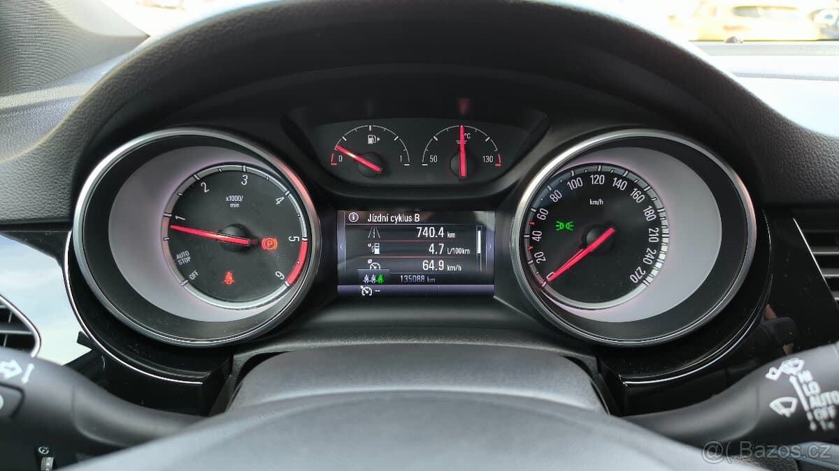 Opel ASTRA - 16