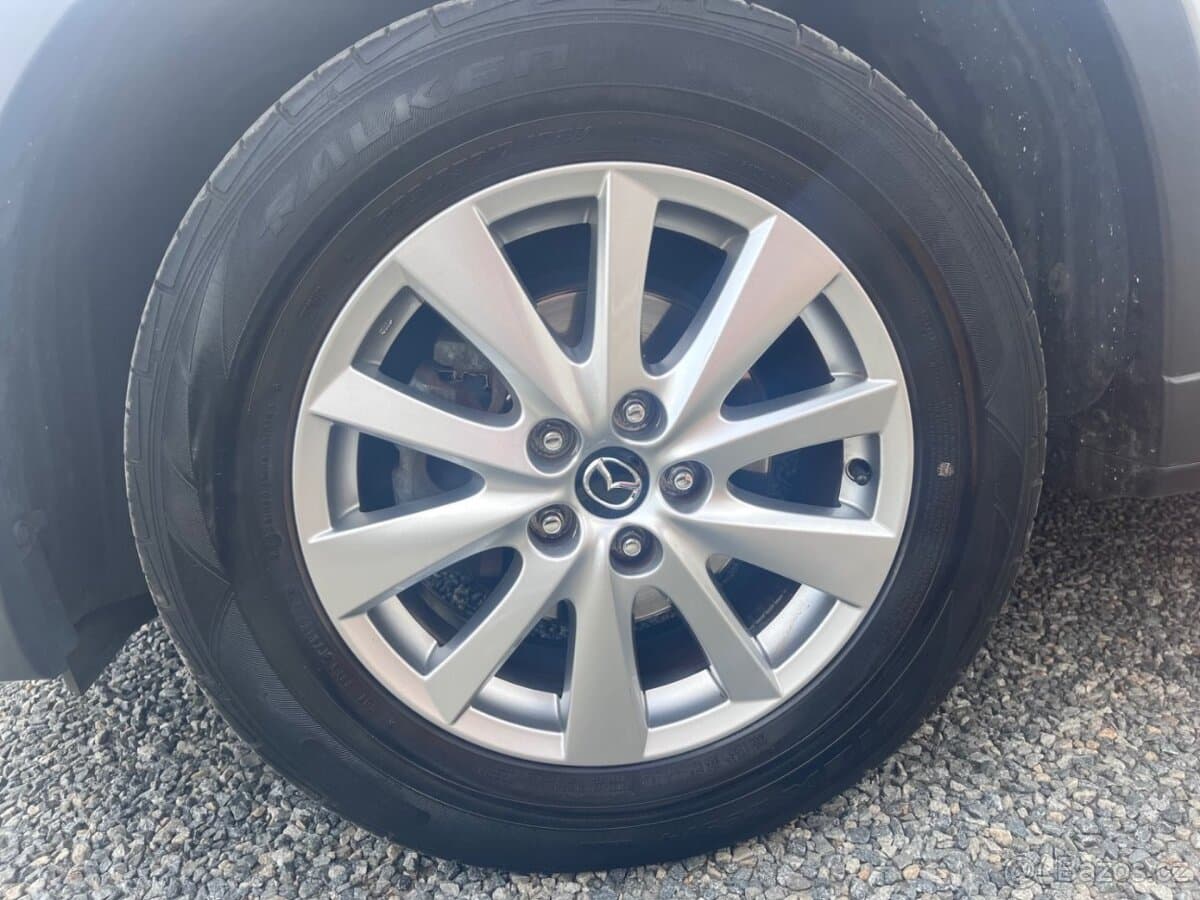 2015 Mazda 5 - 16