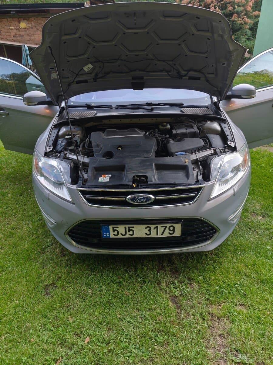 2011 Ford MONDEO - 16