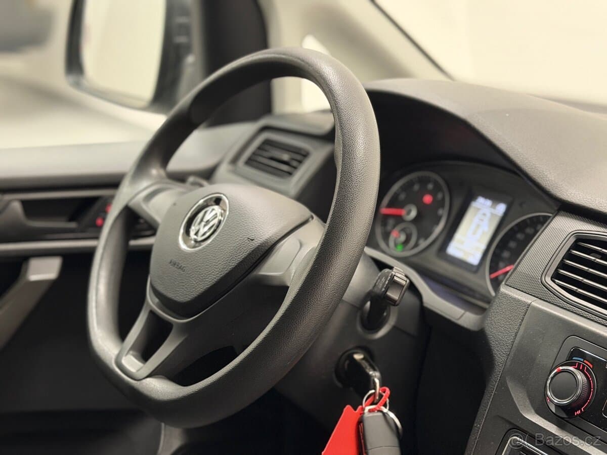 2020 Volkswagen CADDY - 16
