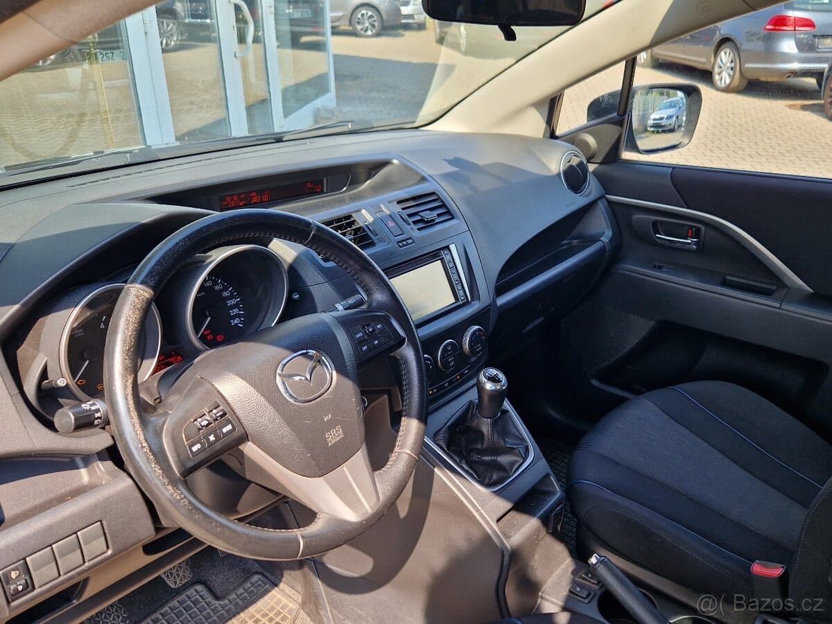 2011 Mazda 5 - 16