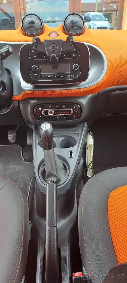 2016 Smart FORFOUR - 16