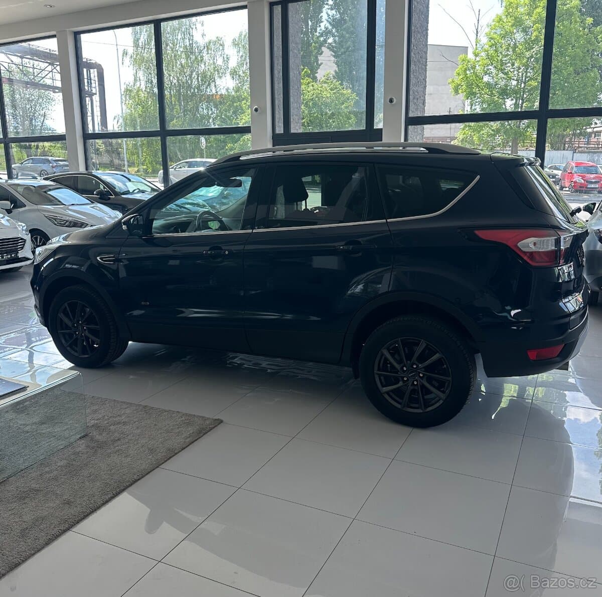 2019 Ford KUGA - 16
