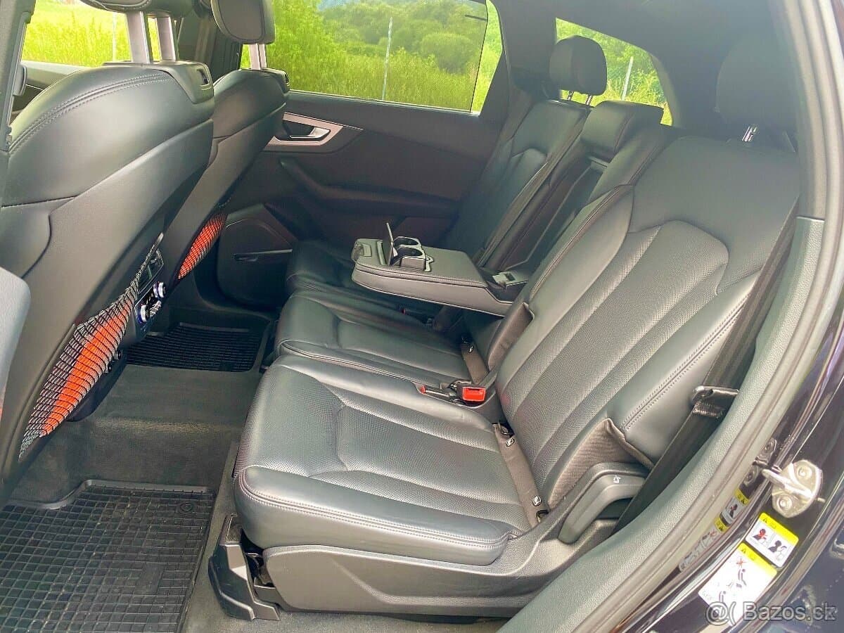 2018 Audi SQ7 - 16