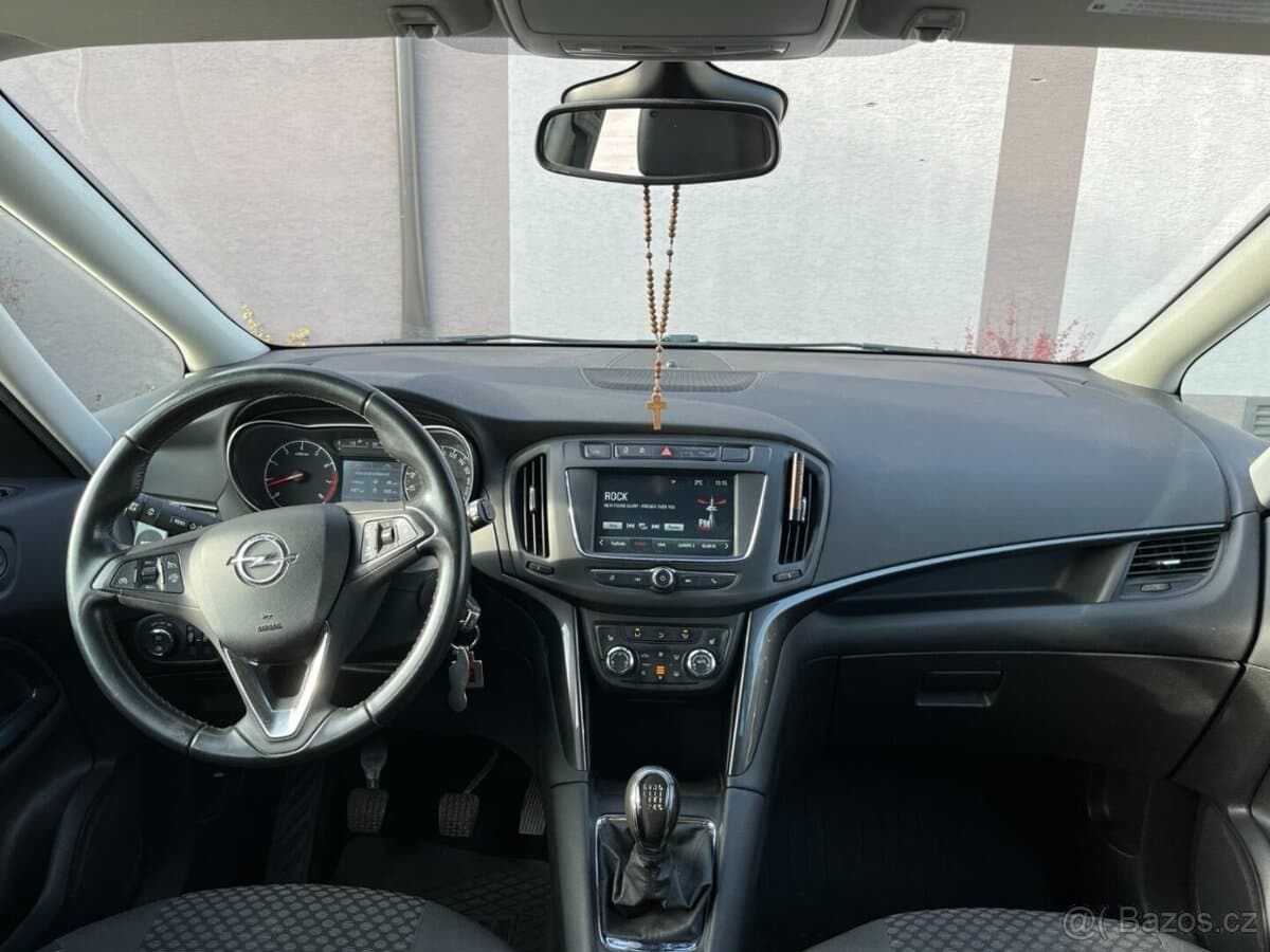 2017 Opel ZAFIRA - 16