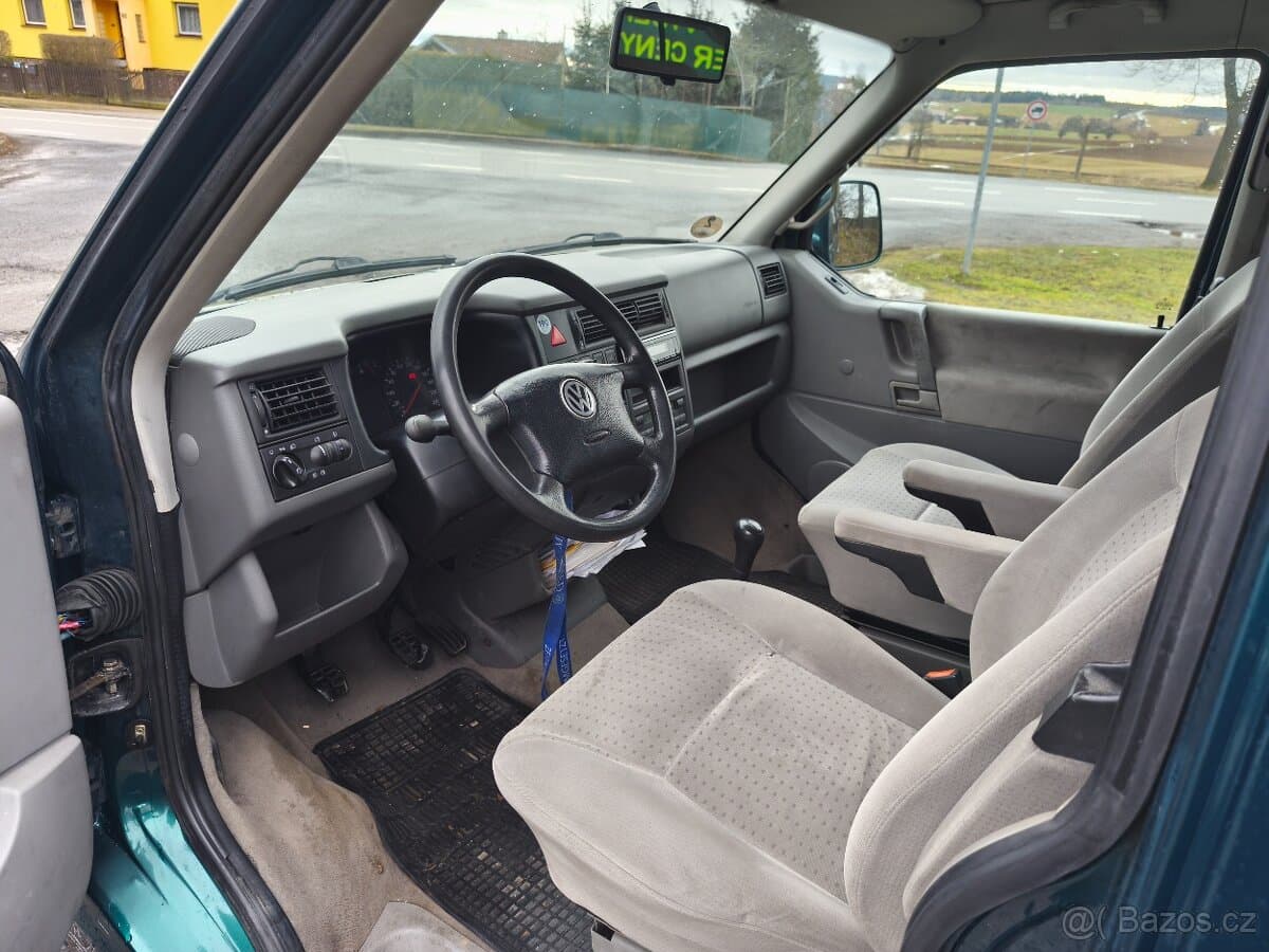 1999 Volkswagen CARAVELLE - 16